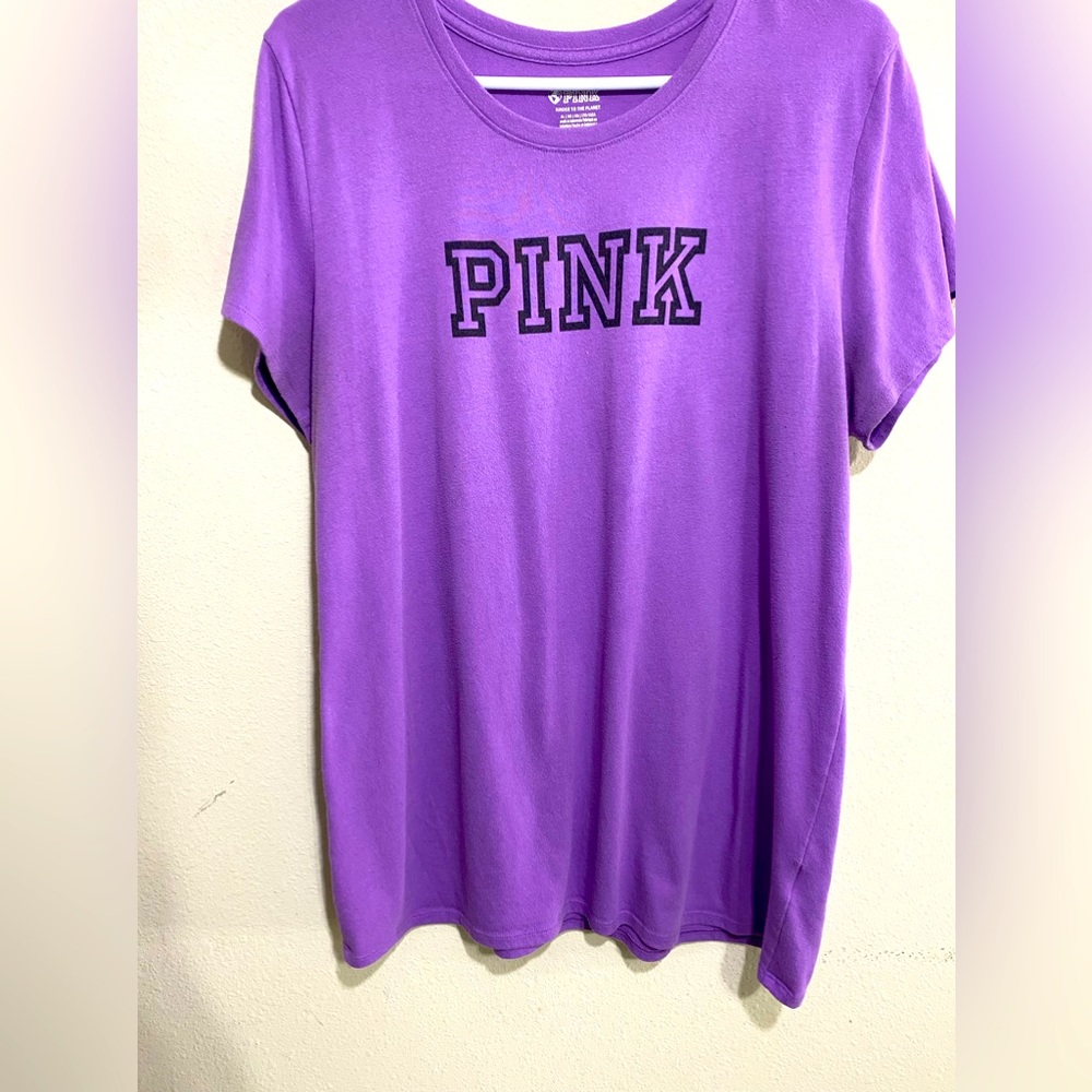 Victoria Secret Pink T- Shirt Crew Neck / Purple XL